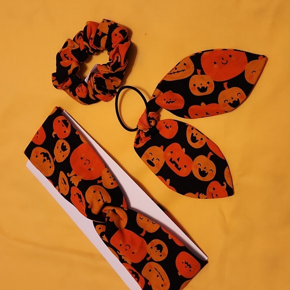 Haloween themed Handmade Spandex/Polyester Headband,  Hair Bow and Scrunchie. - Picture 1 of 7
